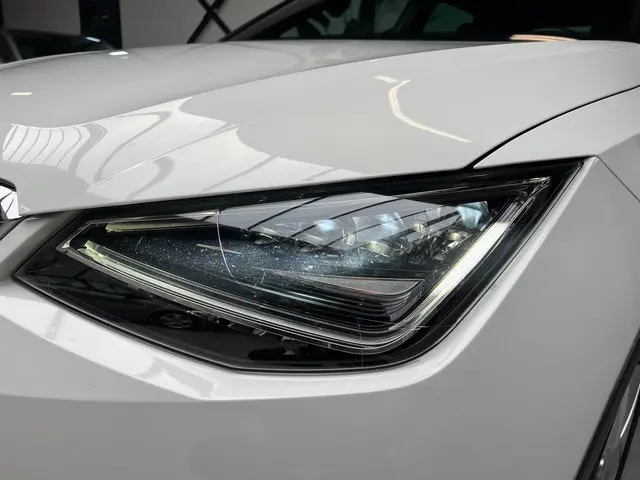 SEAT Arona 1.0 TSI DSG FR LED KEYLESS PDC 2019 Benzine 25