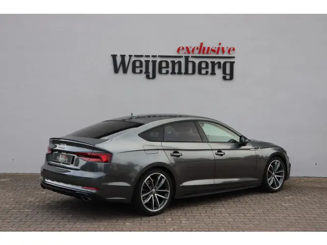 Audi S5 2