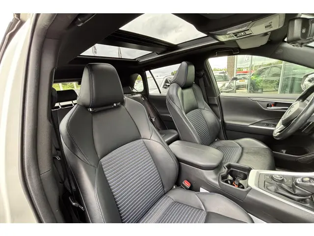 Toyota RAV4 2.5 Hybrid AWD Bi-Tone 2019 Hybride Benzine 53