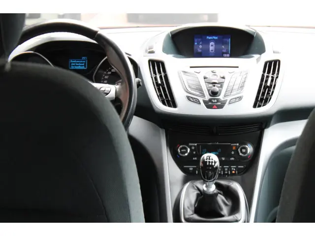 Ford C-MAX 1.0 Edition 2014 Benzine 12