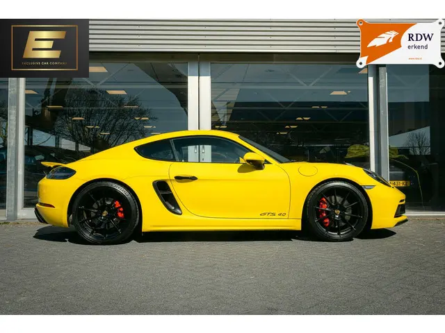 Porsche 718 Cayman GTS 4.0 | Racing Yellow 2023 Benzine 22