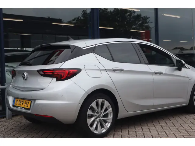 Opel Astra 1.2 Elegance 2020 Benzine 18