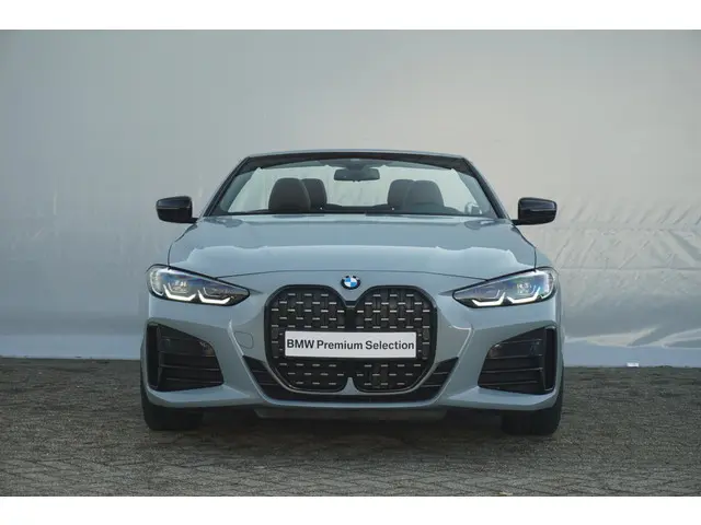 BMW 4 Serie Cabrio M440i 2022 Benzine 8