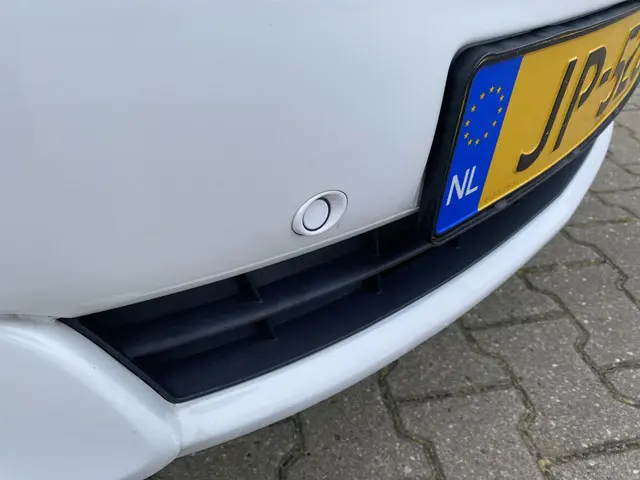 Opel Meriva 1.4 Blitz 2016 Benzine 4