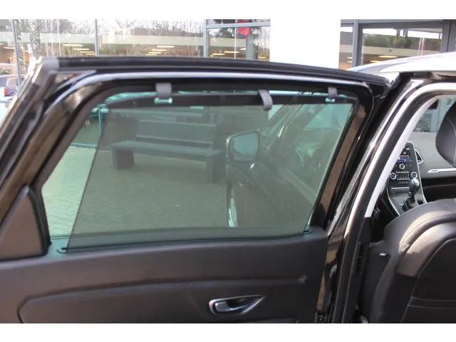 Renault Scénic 1.3 TCe Limited 140 EDC 2019 Benzine 22