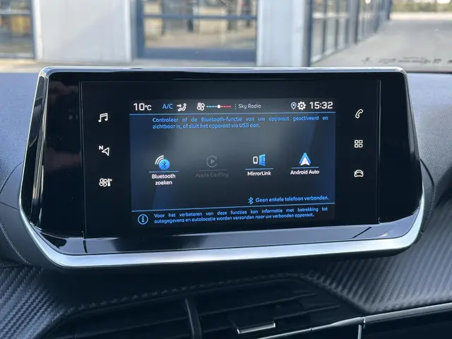 Peugeot 2008 1.2 PureTech Active 2021 Benzine 10