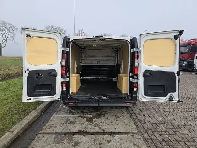 Renault Trafic 1.6 DCI 2019 Diesel 11