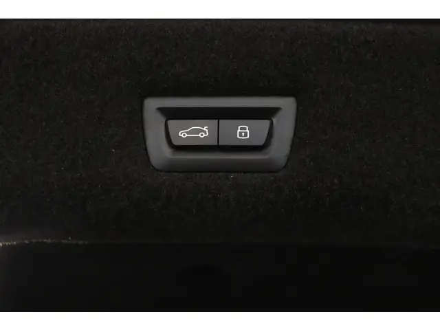 BMW 7 Serie 750e xDrive 2024 Hybride Benzine 37