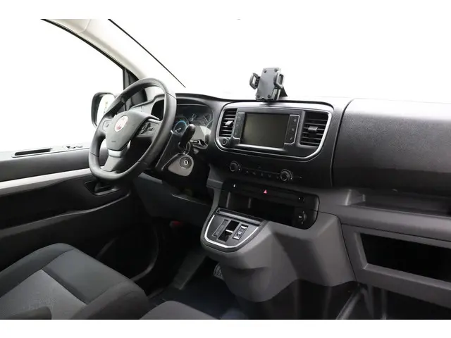 Fiat E-Scudo 3