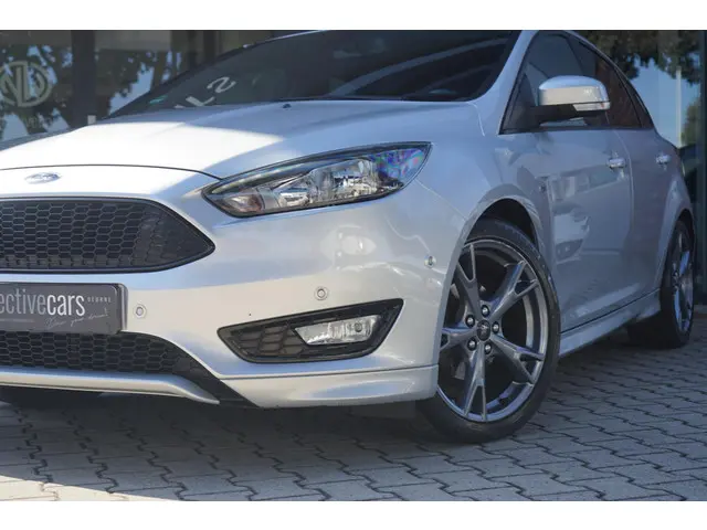 Ford Focus 1.0 ST-Line 2018 Benzine 4