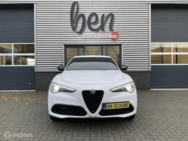 Alfa Romeo Stelvio 2.0 T AWD Veloce BOMVOLL!! 2018 Benzine 5