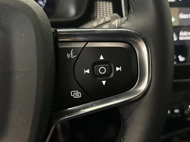Volvo XC40 1.5 T4 Recharge R-Design 2021 Hybride Benzine 20