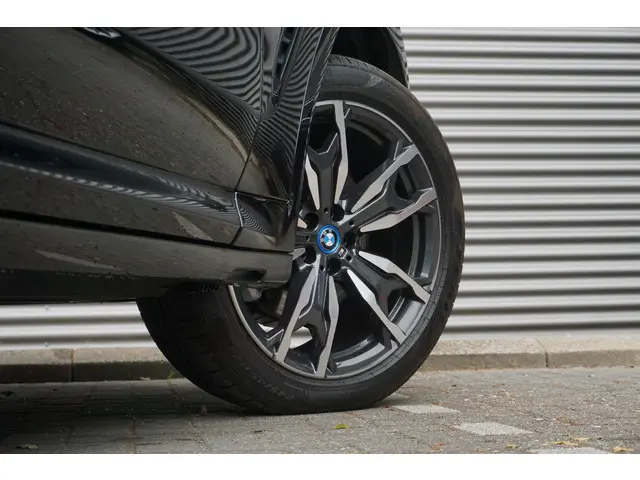 BMW X3 xDrive30e 2023 Hybride Benzine 23