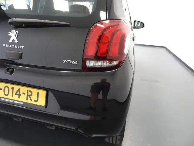 Peugeot 108 1.0 e-VTi Active 2020 Benzine 21
