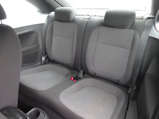 Volkswagen Beetle 1.4 TSI Sport 2013 Benzine 10