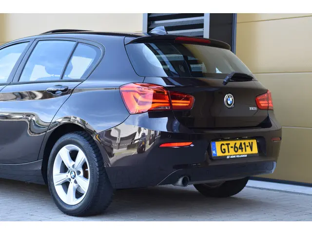 BMW 1 Serie 118i Essential 2015 Benzine 4