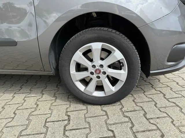 Fiat Doblò 1.4 T-Jet Lounge 2018 Benzine 14