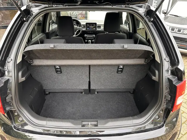Suzuki Ignis 1.2 Smart Hybrid Style 2022 Benzine 8