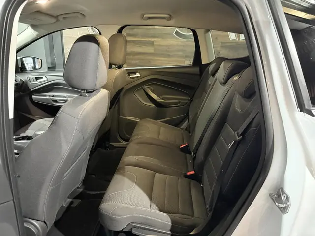 Ford Kuga | 1.5 Titanium | 2016 Benzine 20