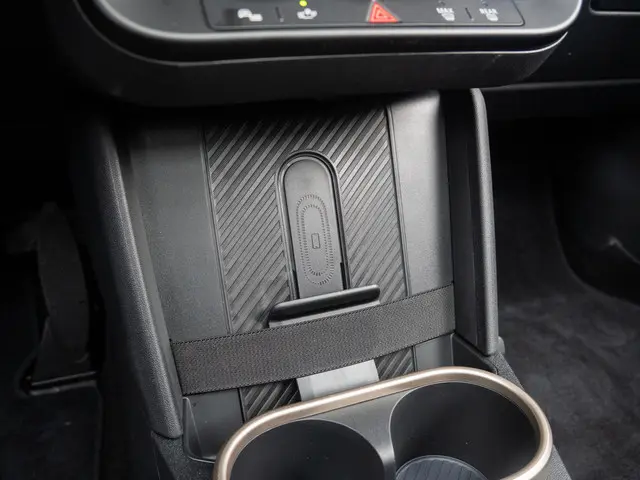 MINI 5-Deurs Cooper C 2024 Benzine 20