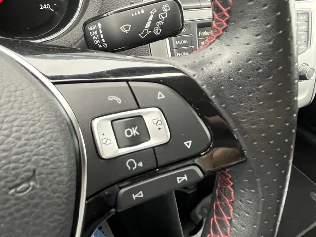 Volkswagen Polo 1.2 TSI Cross 2014 Benzine 24