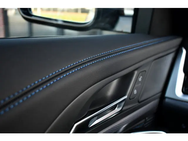 BMW X1 xDrive25e M-Sport 2024 Hybride Benzine 51