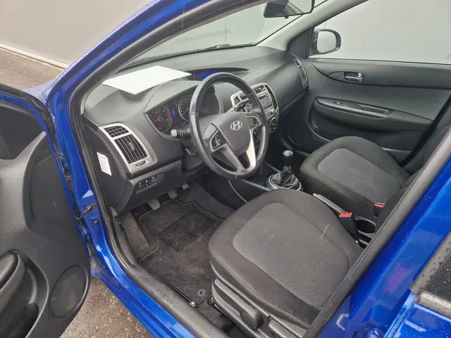 Hyundai i20 1.2i i-Motion 2012 Benzine 8