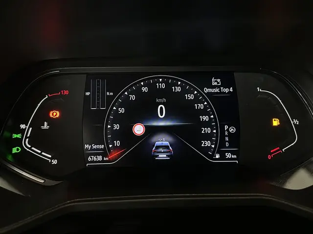 Renault Clio 1.3 TCe 130 EDC R.S. Line 2021 Benzine 4