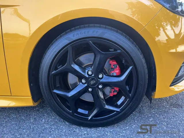 Ford Focus Wagon 2.0 ST-3|Uniek|Full 2015 Benzine 40