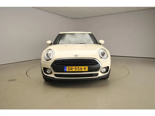 MINI Clubman 1.5 One Salt Business 2018 Benzine 5