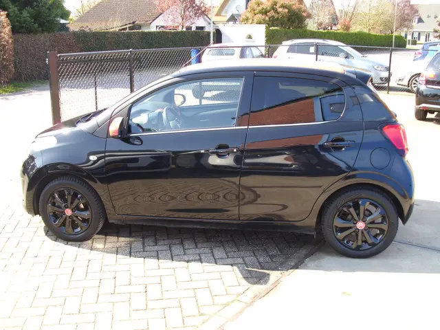 Citroën C1 1.0 VTi Airscape Shine 2018 Benzine 12