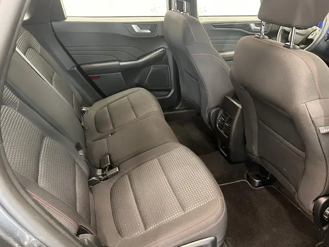 Ford Kuga 2.5 PHEV ST-Line 2023 Hybride Benzine 12