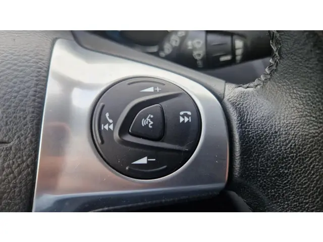 Ford Kuga 1.6 Titanium 2014 Benzine 19