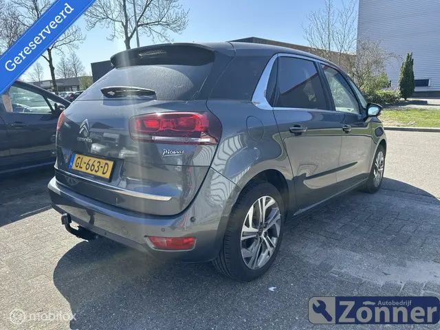Citroën C4 Picasso 1.2 PureTech Attraction 2015 Benzine 3