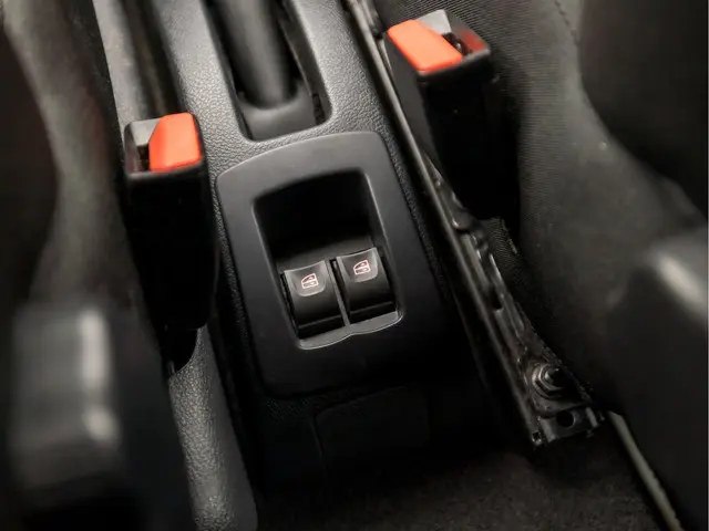 Dacia Sandero Stepway 0.9 TCe Lauréate 2016 Benzine 26