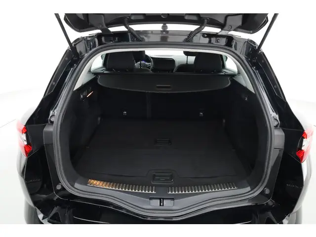 Renault Mégane Estate 1.3 TCe Limited 2020 Benzine 20