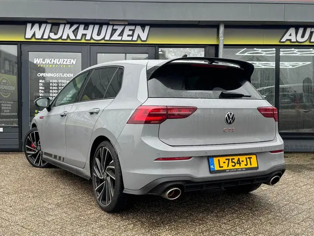 Volkswagen Golf 2.0 TSI 4Motion R 2021 Benzine 6