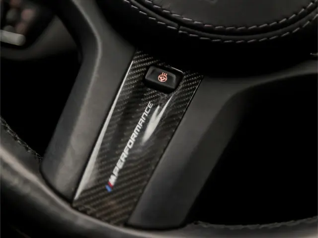 BMW 5 Serie 545e xDrive M Sport 2023 Hybride Benzine 29