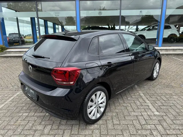 Volkswagen Polo 1.0 TSI Highline 2018 Benzine 8