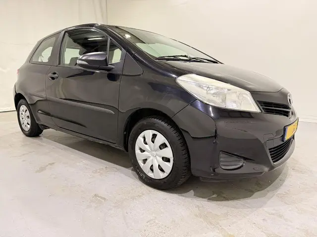 Toyota Yaris 1.0 VVT-i Comfort 2014 Benzine 12