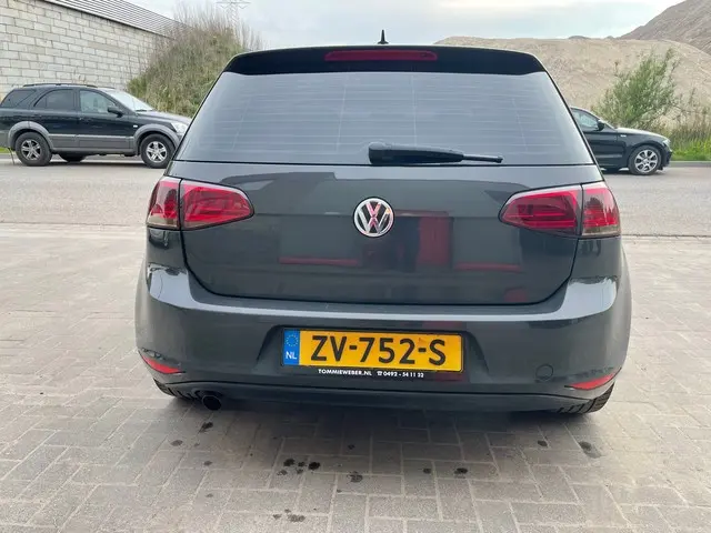 Volkswagen Golf 1.6 TDI Trendline 2015 Diesel 5