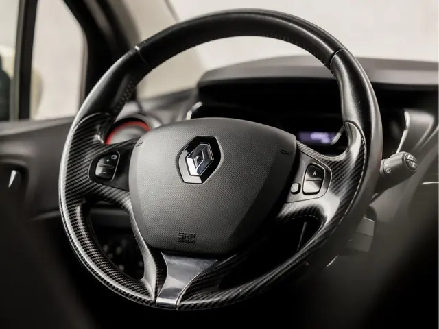 Renault Captur 0.9 TCe Helly Hansen 2015 Benzine 16