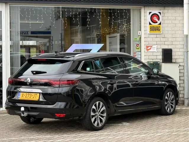 Renault Mégane Estate 1.3 TCe 140 Techno 2023 Benzine 26