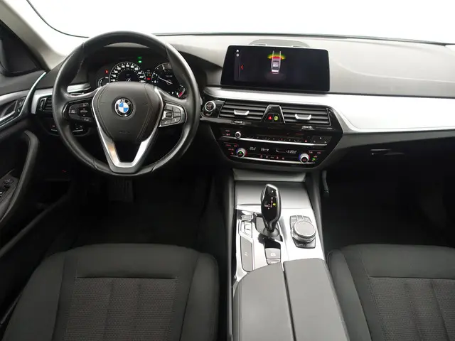 BMW 5 Serie 520d M Sport High Exe Aut- 2019 Diesel 7
