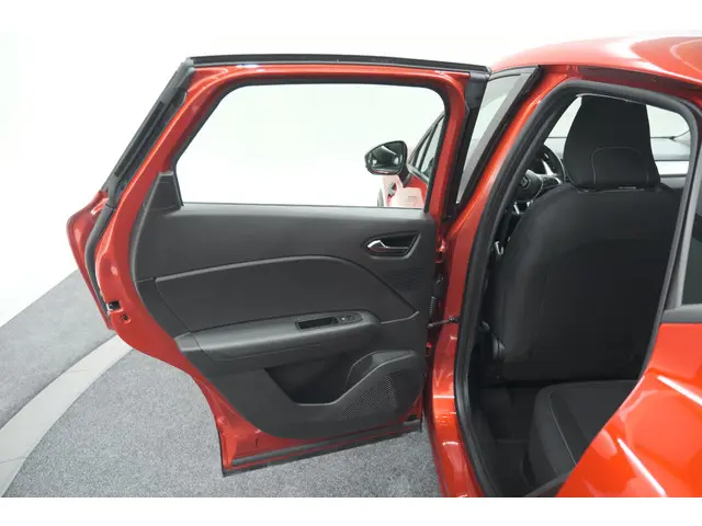 Renault Captur TCe 100 Zen 2021 Benzine 62