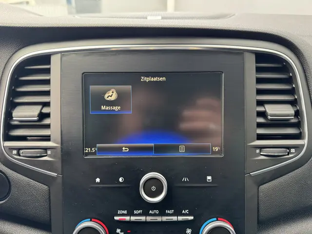 Renault Mégane 1.2 TCe Bose 2016 Benzine 30