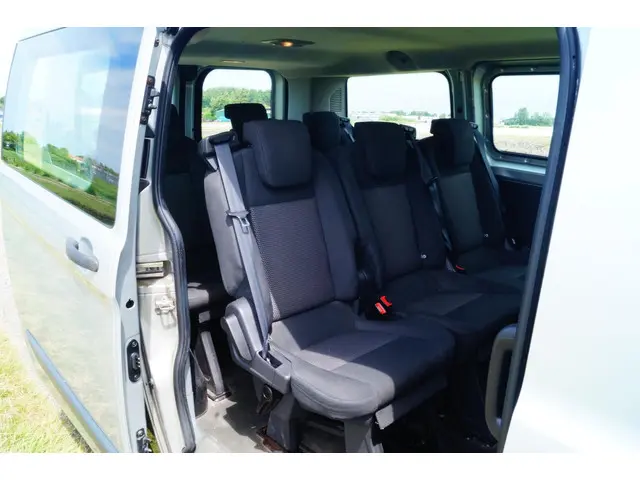 Ford Transit Custom 9 persoons, 112855km ! 2015 Diesel 6