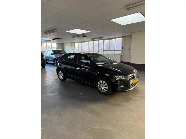Volkswagen Polo 1.0 TSI Comfortline 2020 Benzine 2