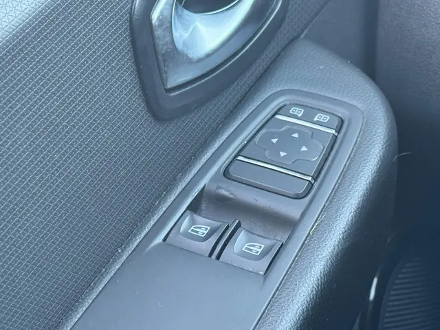 Renault Clio 1.2 TCe Zen 2018 Benzine 21