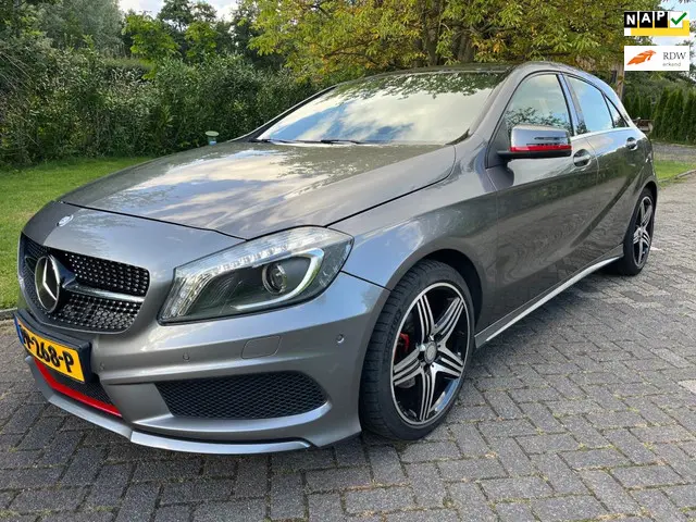 Mercedes-Benz A-Klasse AMG Pakket 2015 Benzine
